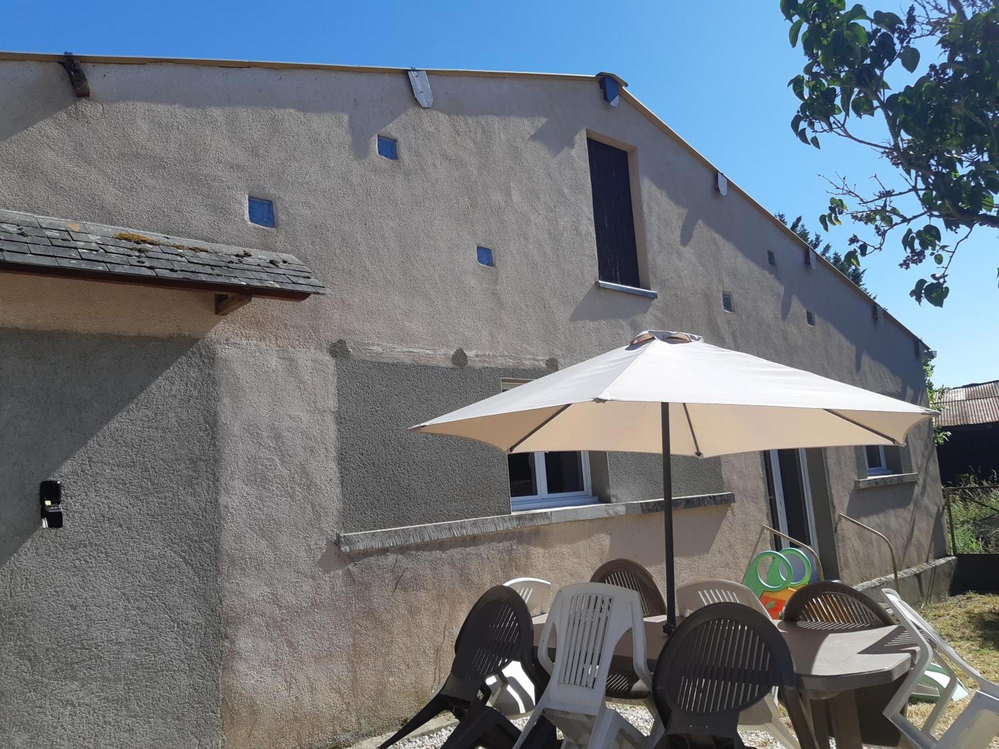 La Java Saint-Cyran-du-Jambot エクステリア 写真